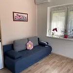Ket Szobas, Teraszos, Kertes Vendeghaz * Balatonmáriafürdő