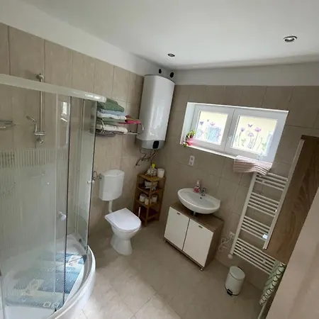 Ket Szobas, Teraszos, Kertes Vendeghaz Balatonmáriafürdő