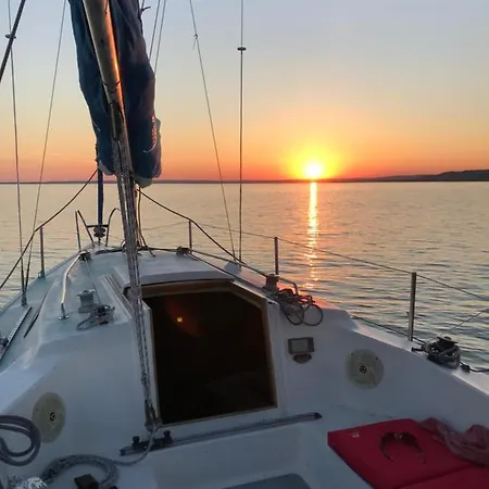 Ket Szobas, Teraszos, Kertes Vendeghaz Hébergement de vacances *