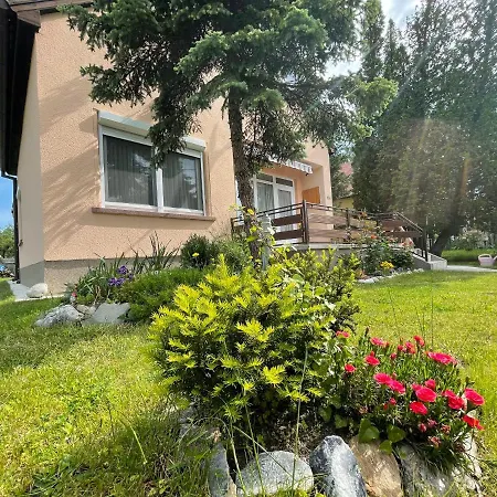 Ket Szobas, Teraszos, Kertes Vendeghaz Hébergement de vacances